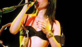 PJ Harvey: Benicassim Festival 2001